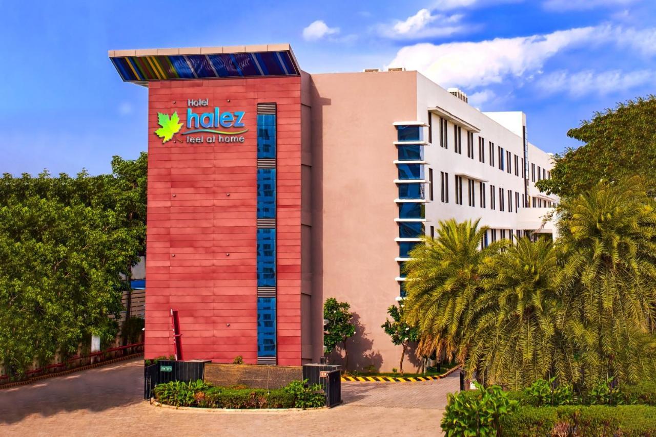 Hotel Halez Chennai Bagian luar foto