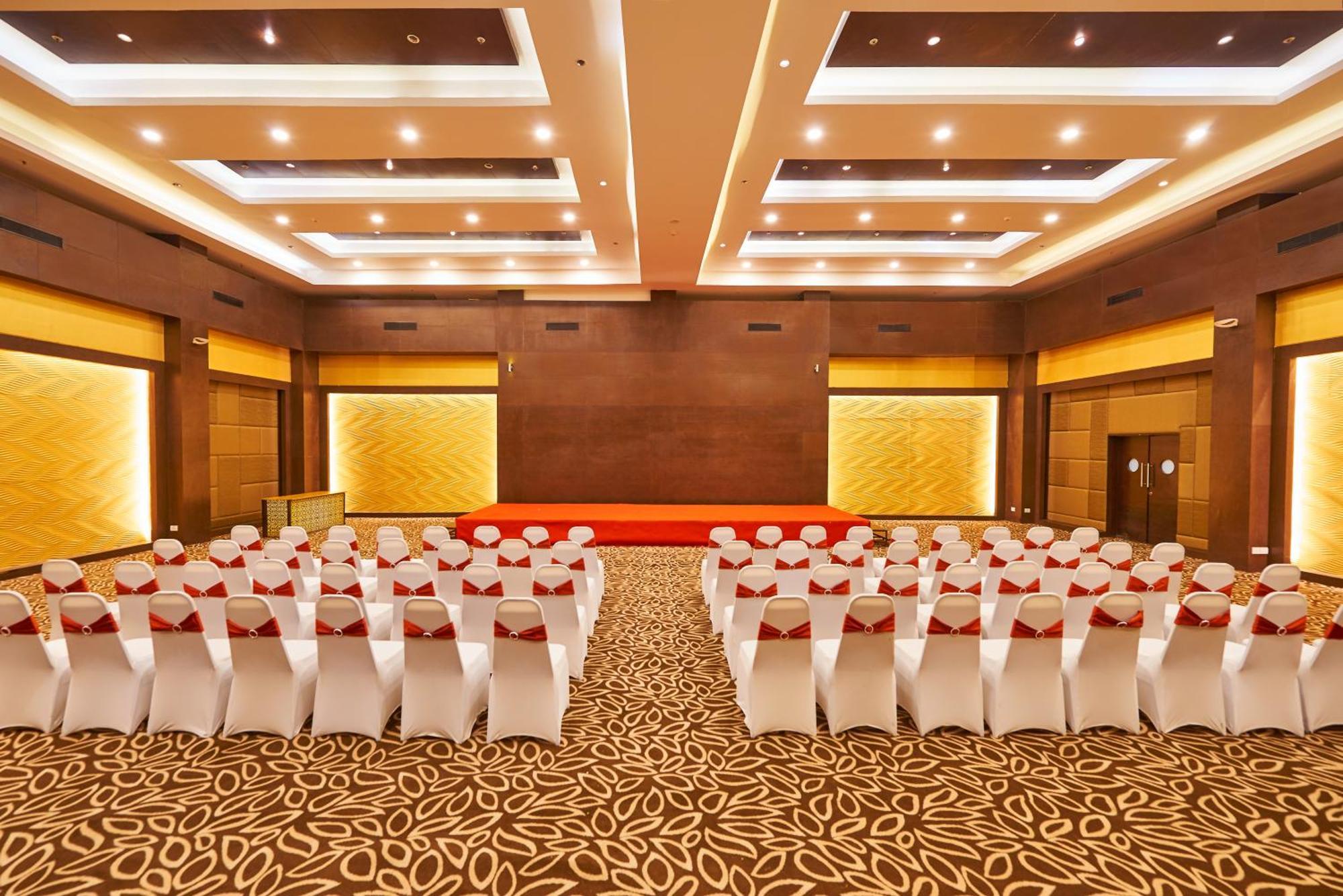 Hotel Halez Chennai Bagian luar foto